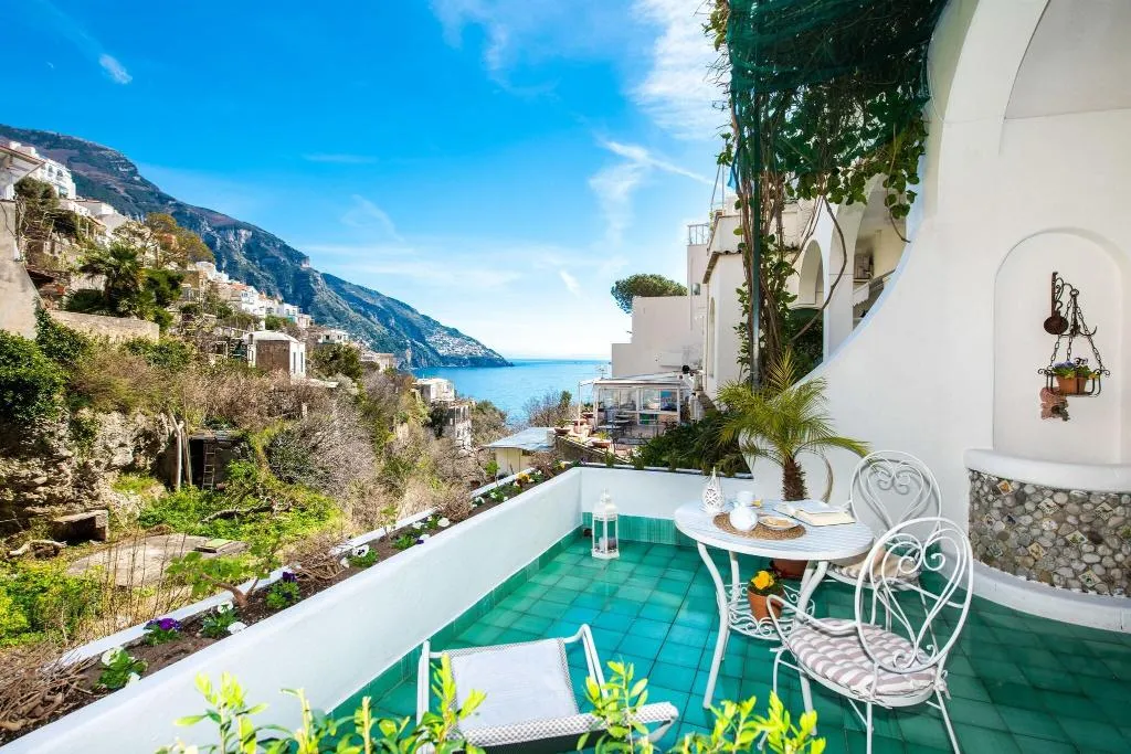 DOUBLE STANDARD Room, Pensione Casa Guadagno, Naples