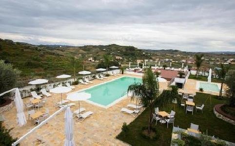 Vila Arber Hotel, Kavaje