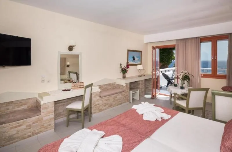 BUNGALOW CLASSIC SEA VIEW Room, Kalypso Cretan Village Resort and Spa, Crete