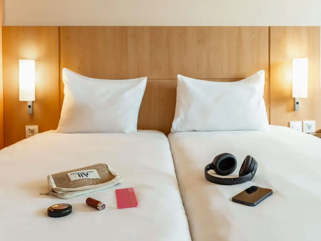 TWIN STANDARD Room, Ibis Barcelona Ripollet, Barcelona