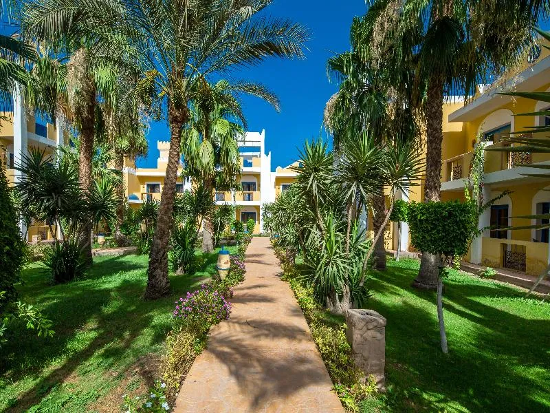 Terrace, Mirage Bay Resort & Aquapark, Red Sea Riviera