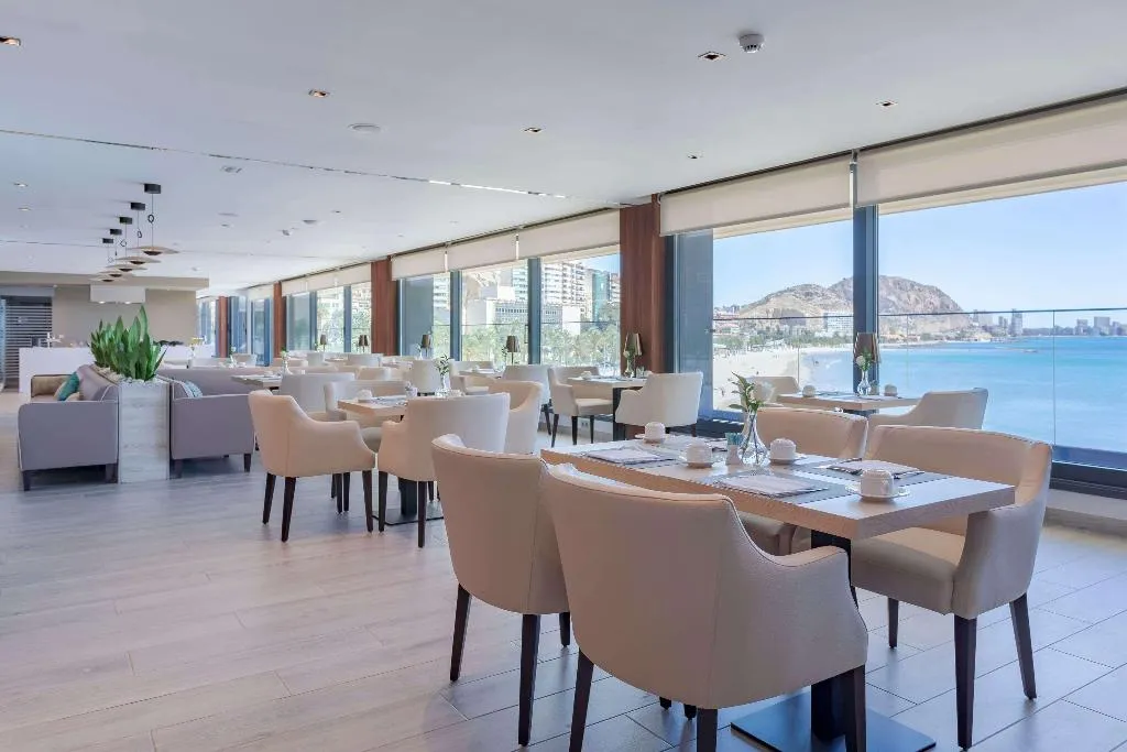 Room PREMIUM Room, Melia Alicante, Costa Blanca