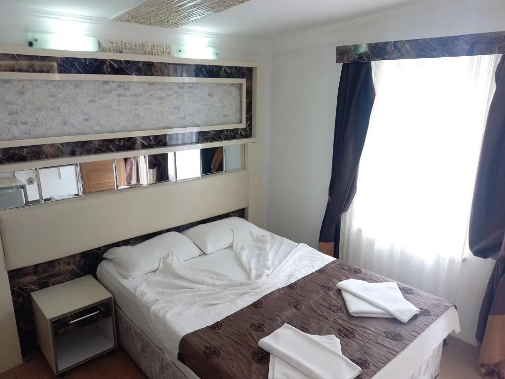 Double or Twin STANDARD Room, Behram Hotel, Antalya