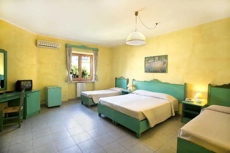 Room, Smeraldo, Olbia