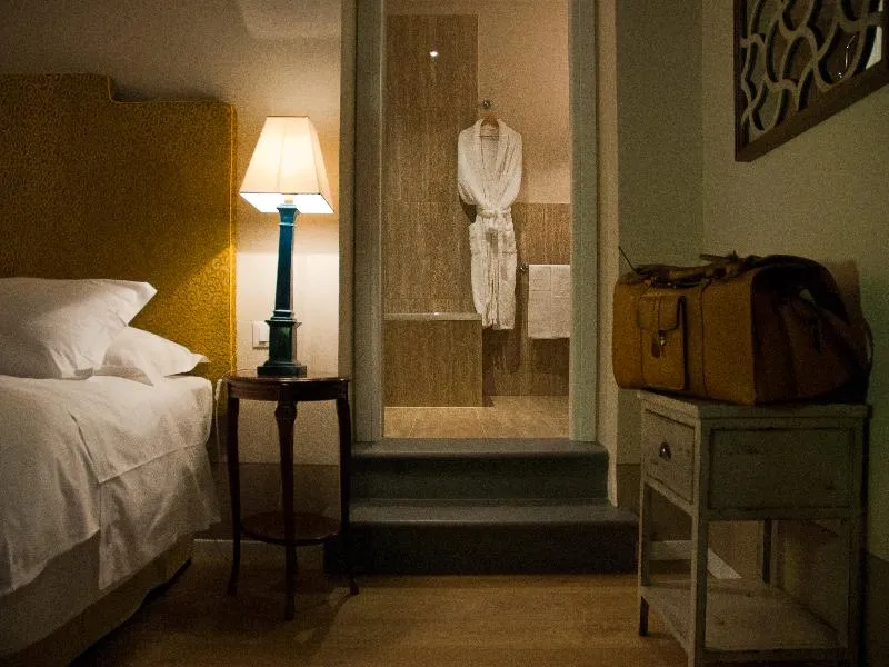 QUADRUPLE CITY VIEW Room, Black 5 Florence Suite, Florence