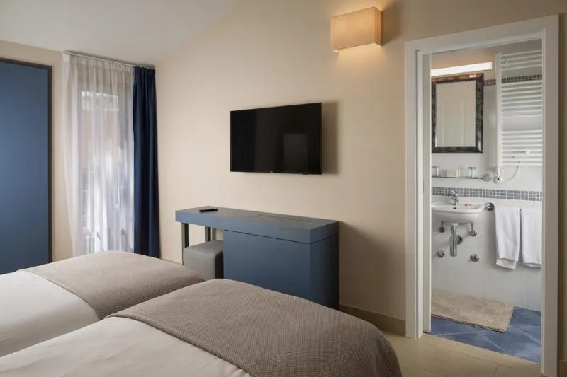 VILLA SUPERIOR WITH TERRACE Room, Istrian Villas Plava Laguna, Istria