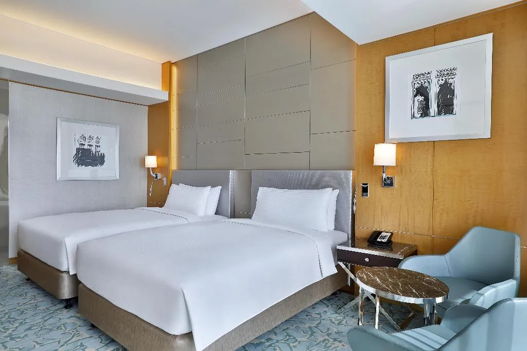 DOUBLE EXECUTIVE 2 DOUBLE BEDS Room, Hilton Dubai Palm Jumeirah, Dubai