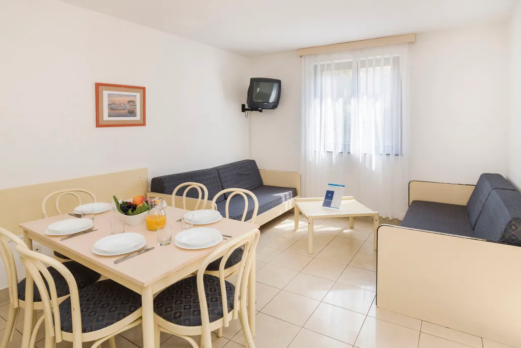 APARTMENT CAPACITY 6 Room, Savudrija Apartments, Istria
