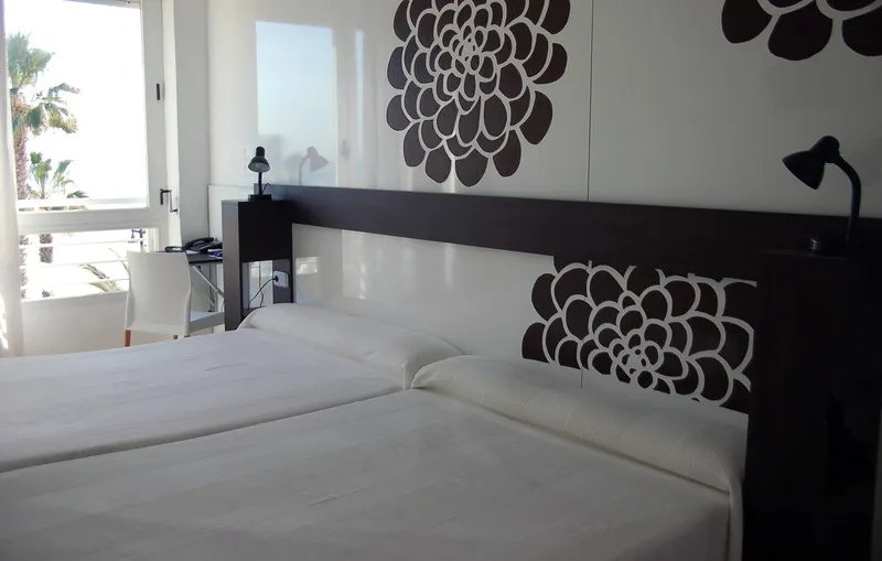 DOUBLE STANDARD Room, Sol Playa, Valencia