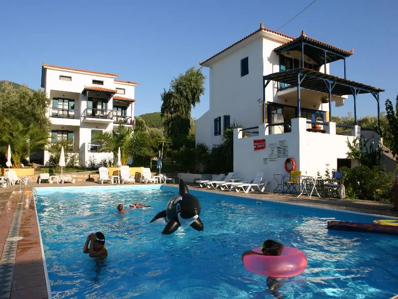 Pool, Aggelos Studios, Skiathos