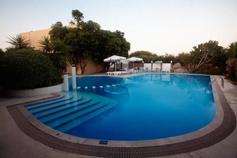 Pool, Pergamos Village, Crete