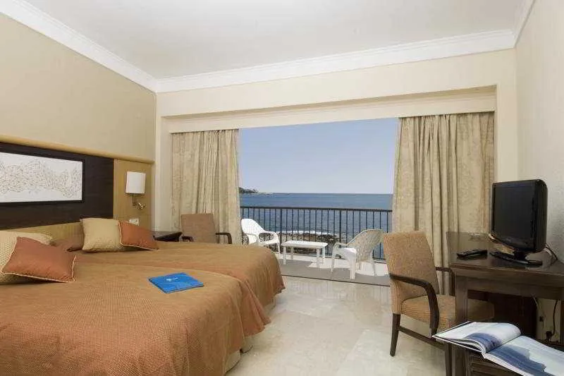 Room, Grupotel Aguait Resort and Spa. Adults Only, Majorca