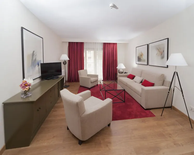 General view, Aparto-Hotel Rosales, Madrid