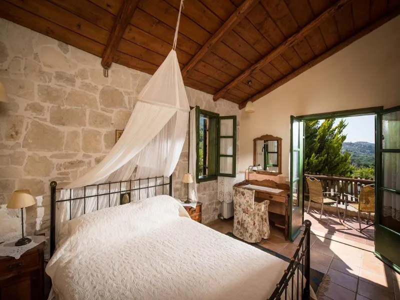 Room, Enagron Ecoturism Village, Crete