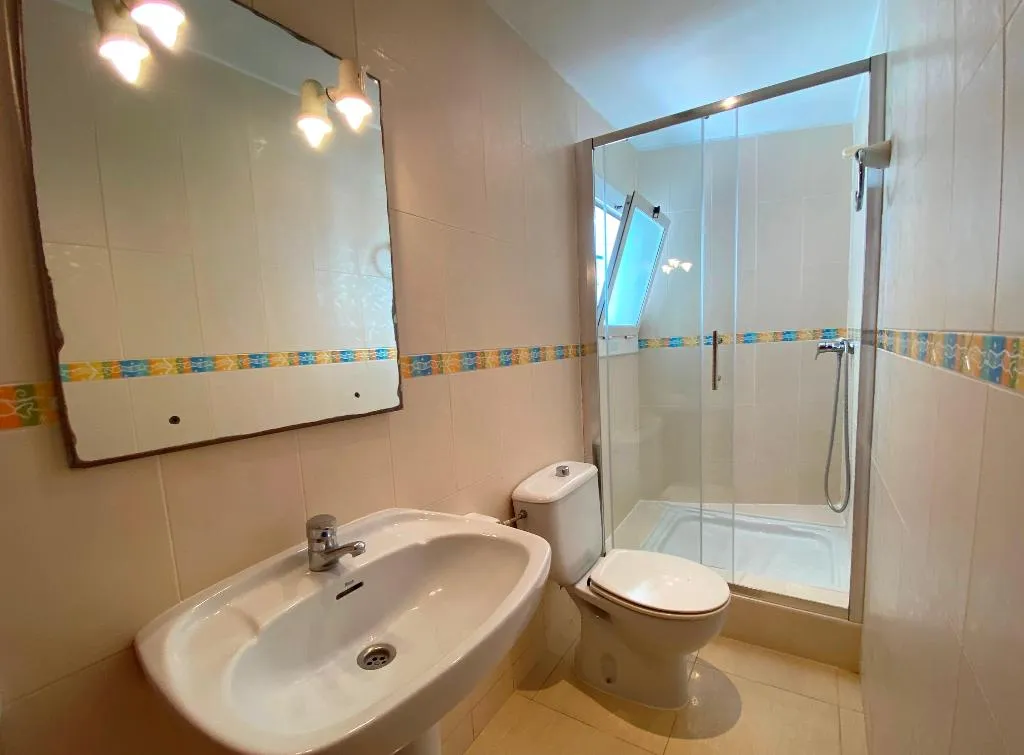APARTMENT CAPACITY 6 Room, Corcega, Costa Dorada
