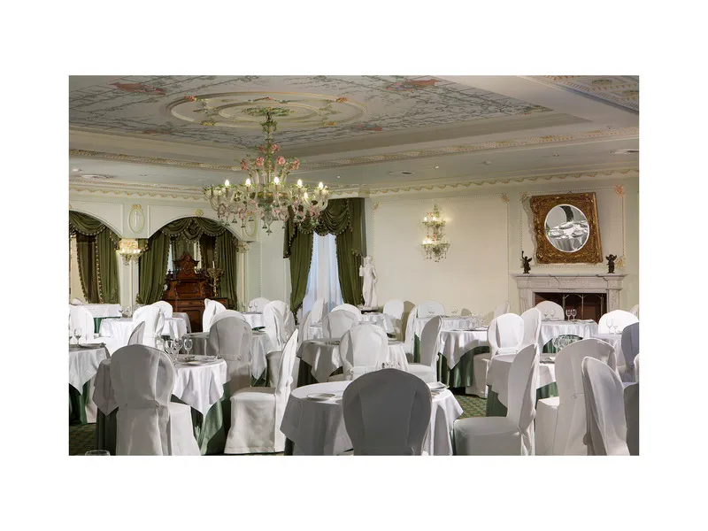 Restaurant, Grand Hotel Vanvitelli, Naples