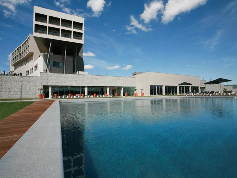 Pool, Casino Chaves, Porto