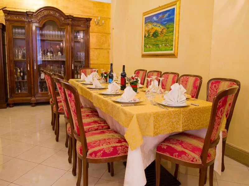 Restaurant, Centrale, Palermo