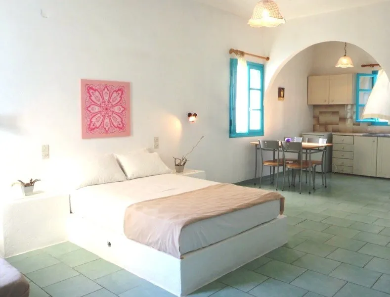 Room, Nissia Apartments, Santorini
