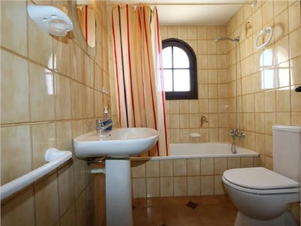 APARTMENT TWO BEDROOMS Room, Jardins del Mar, Costa Brava