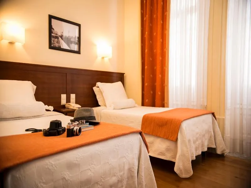 TWIN STANDARD Room, Aliados, Porto