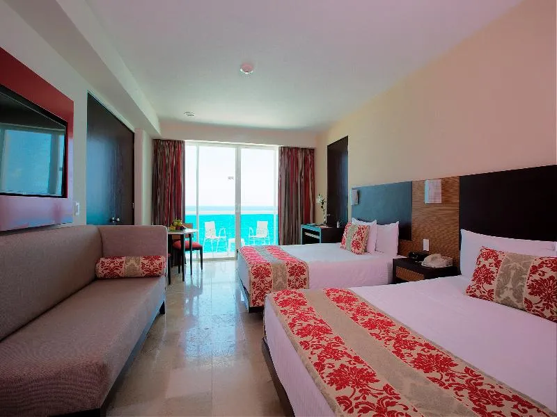 DOUBLE CLUB Room, Krystal Cancun, Cancun Area