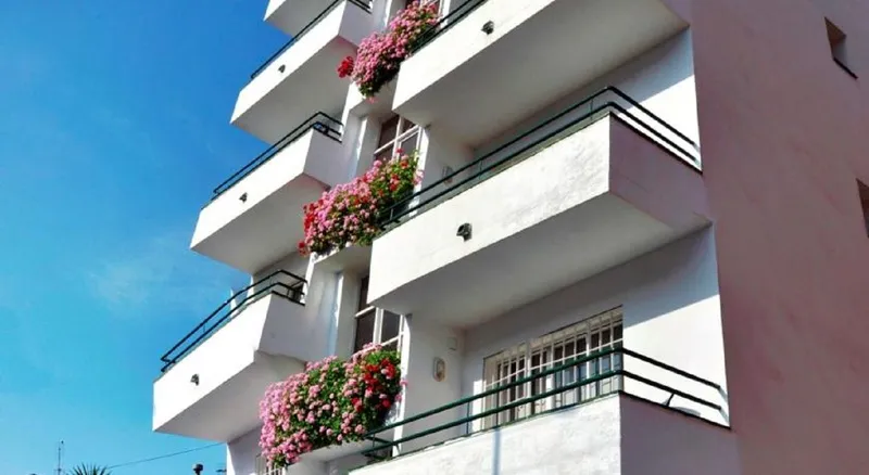 General view, Magnolia, Costa Brava