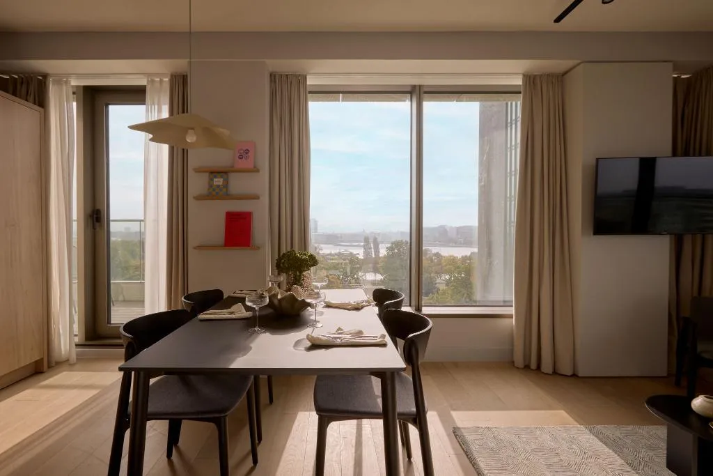 APARTMENT DELUXE Room, Wilde Amsterdam, Amsterdam