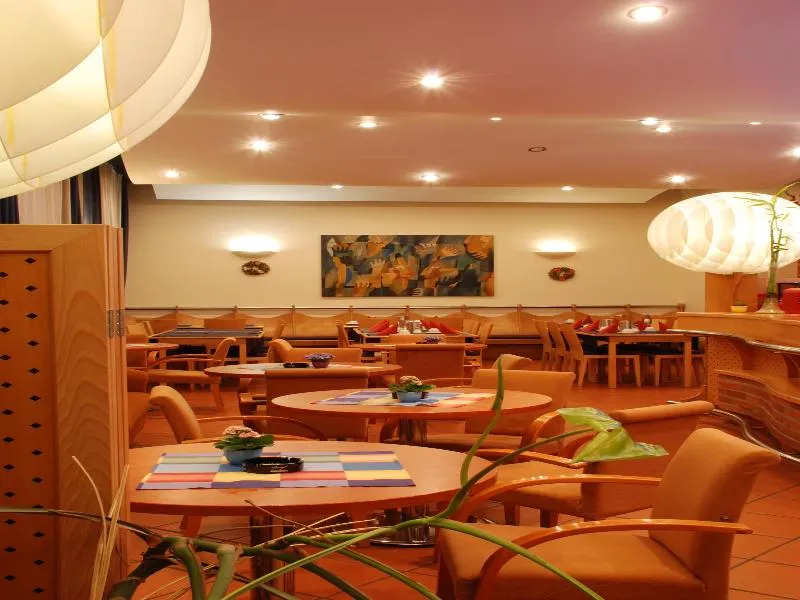 Restaurant, EA Hotel Tosca, Prague