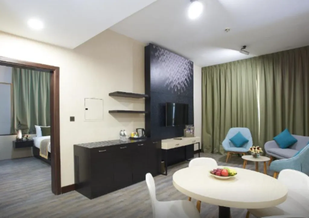DOUBLE EXECUTIVE Room, TIME Express Hotel Al Khan, Dubai