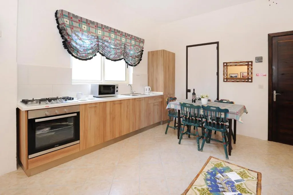 SUITE STANDARD Room, Mariblu Guesthouse, Gozo