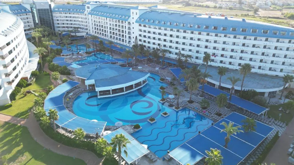Pool, Crystal Admiral Aqua Collection, Antalya