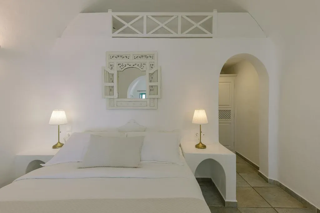 JUNIOR SUITE OCEAN VIEW Room, Afroessa Hotel, Santorini