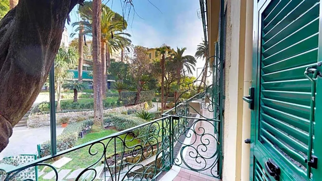 TRIPLE DELUXE Room, Hotel Metropole, Cagliari