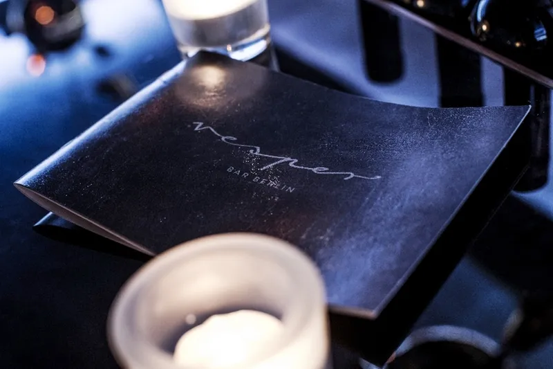 Bar, Louisa's Place, Berlin