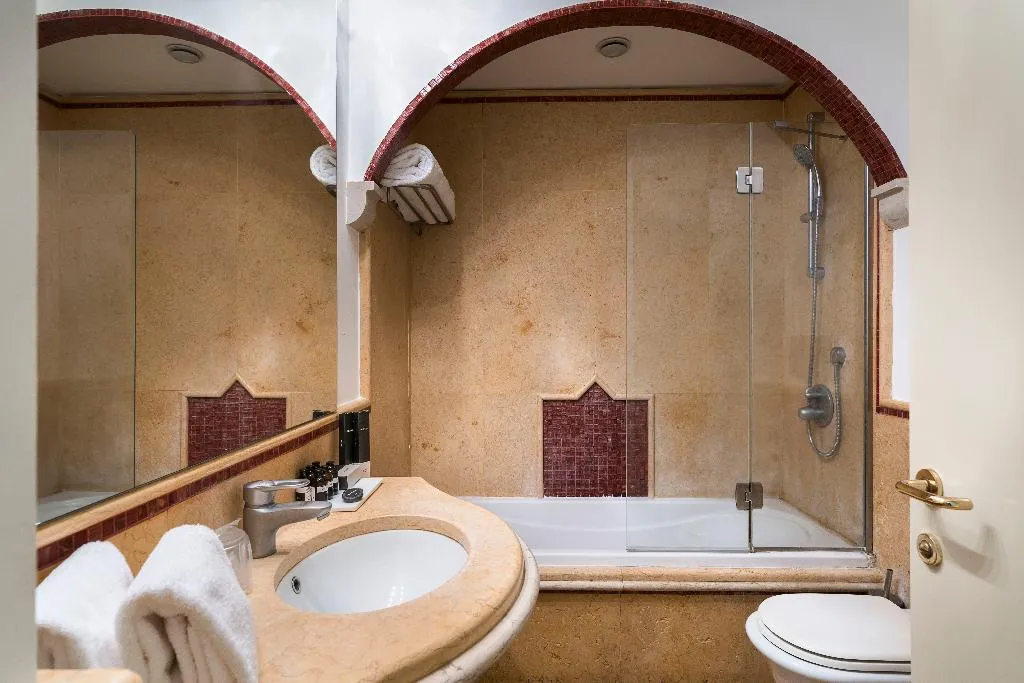 DOUBLE SINGLE USE SUPERIOR Room, Romano Palace, Catania