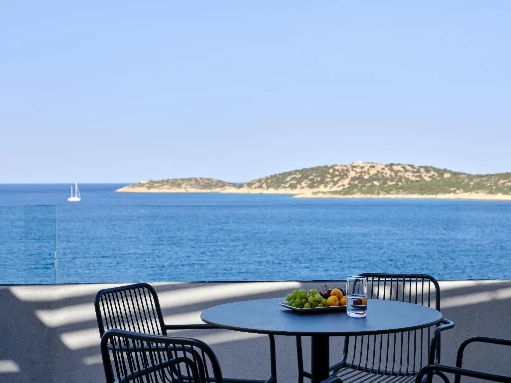 SUITE WITH PRIVATE POOL Room, Intercontinental Crete By Ihg, Crete