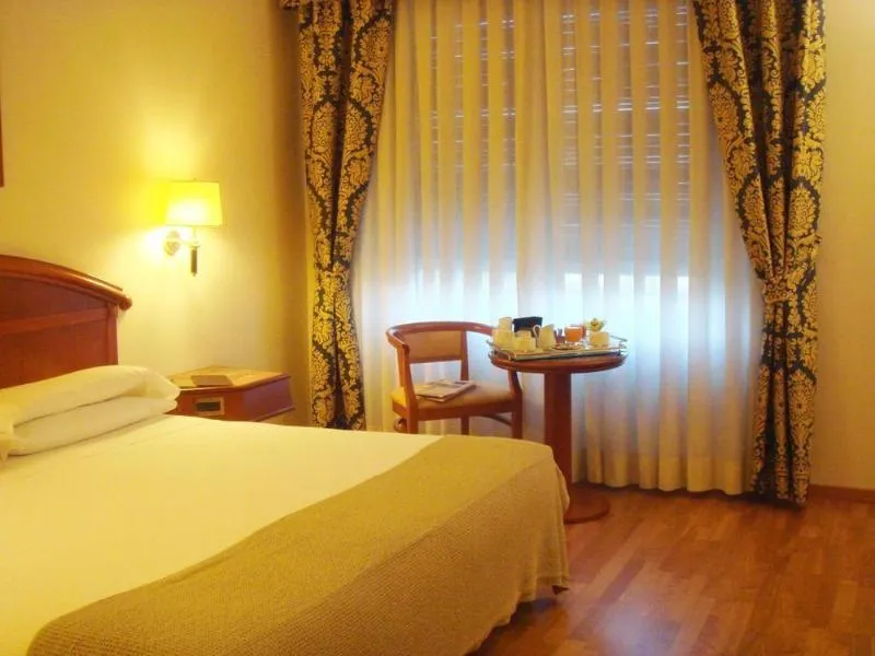 DOUBLE SINGLE USE SUPERIOR Room, Starhotels Vespucci, Florence