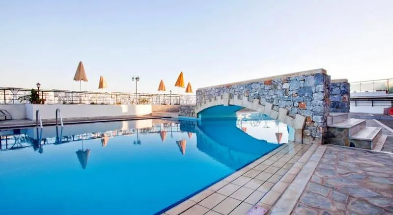 Pool, Dedalos Beach Hotel, Crete