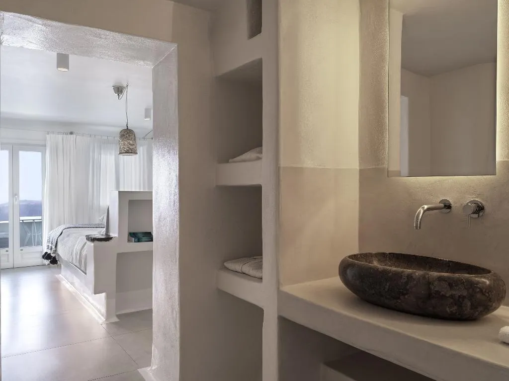 DOUBLE STANDARD Room, Cosmopolitan Suites, Santorini