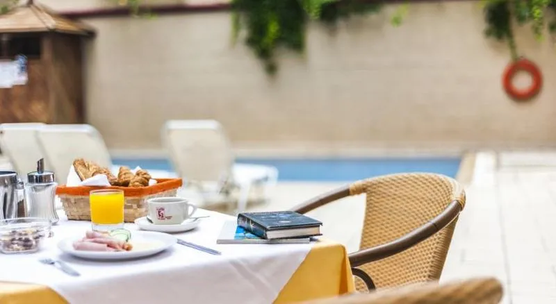Restaurant, Esperia, Rhodes