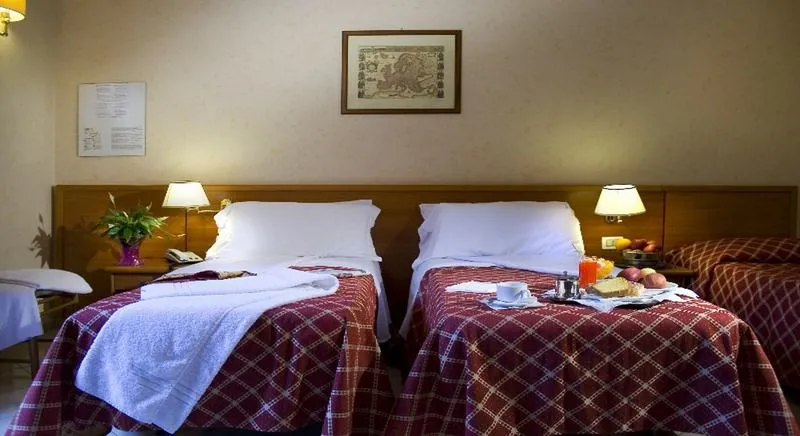 TWIN STANDARD Room, Delle Muse, Rome