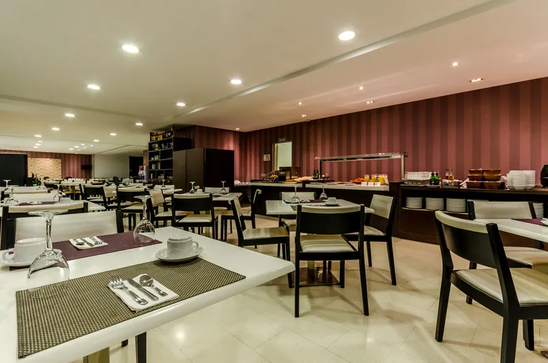 Restaurant, YIT Via Sevilla Mairena Hotel, Seville