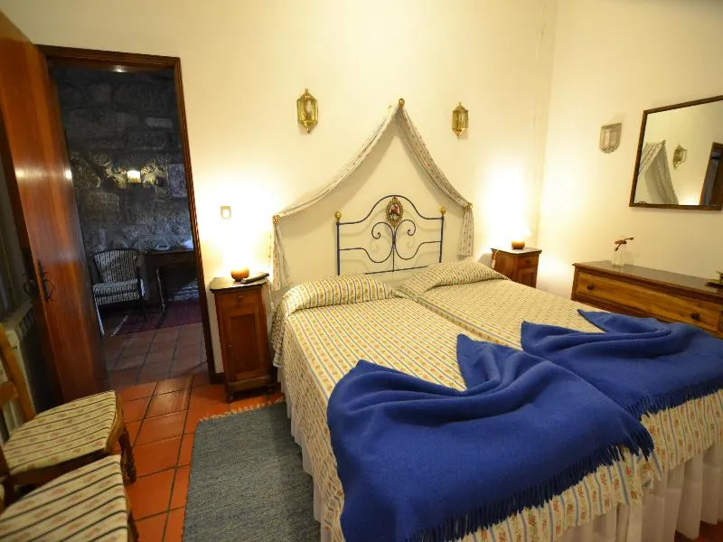 Room, Quinta De Santo Antonio, Porto