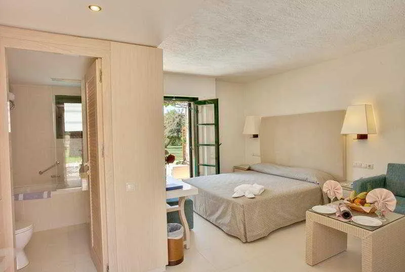 Room, Zorbas Village and Aquapark, Crete