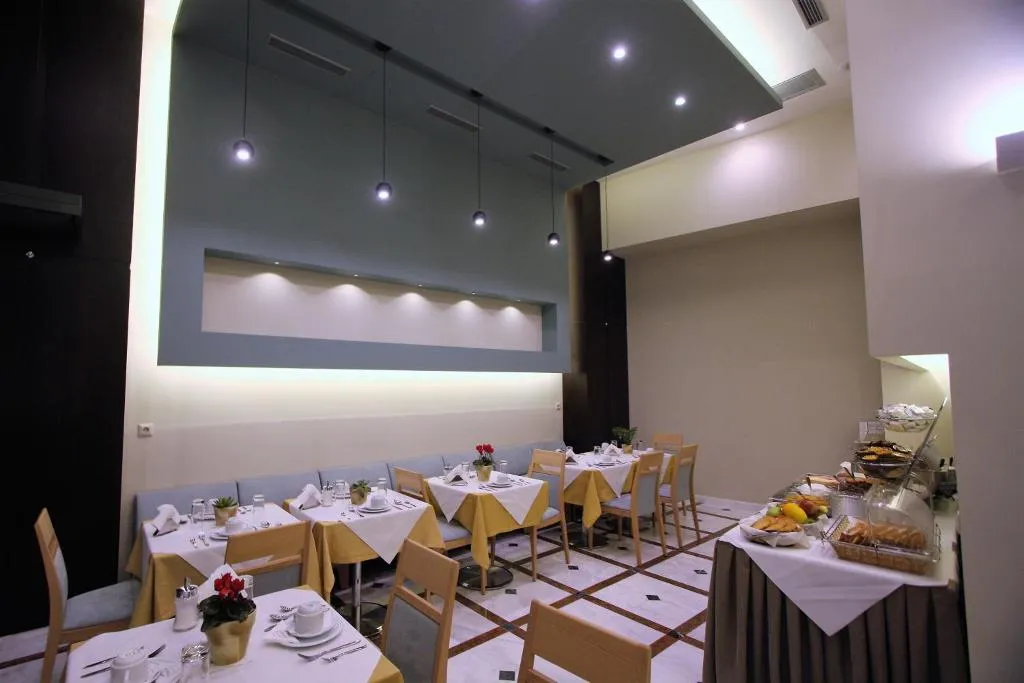 TRIPLE STANDARD Room, Morfeas, Athens