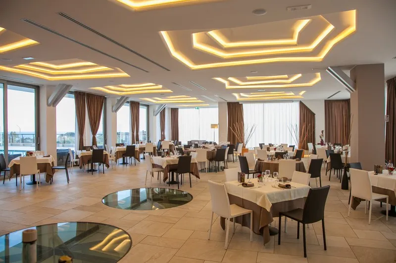 Restaurant, 4 Spa Hotel, Catania