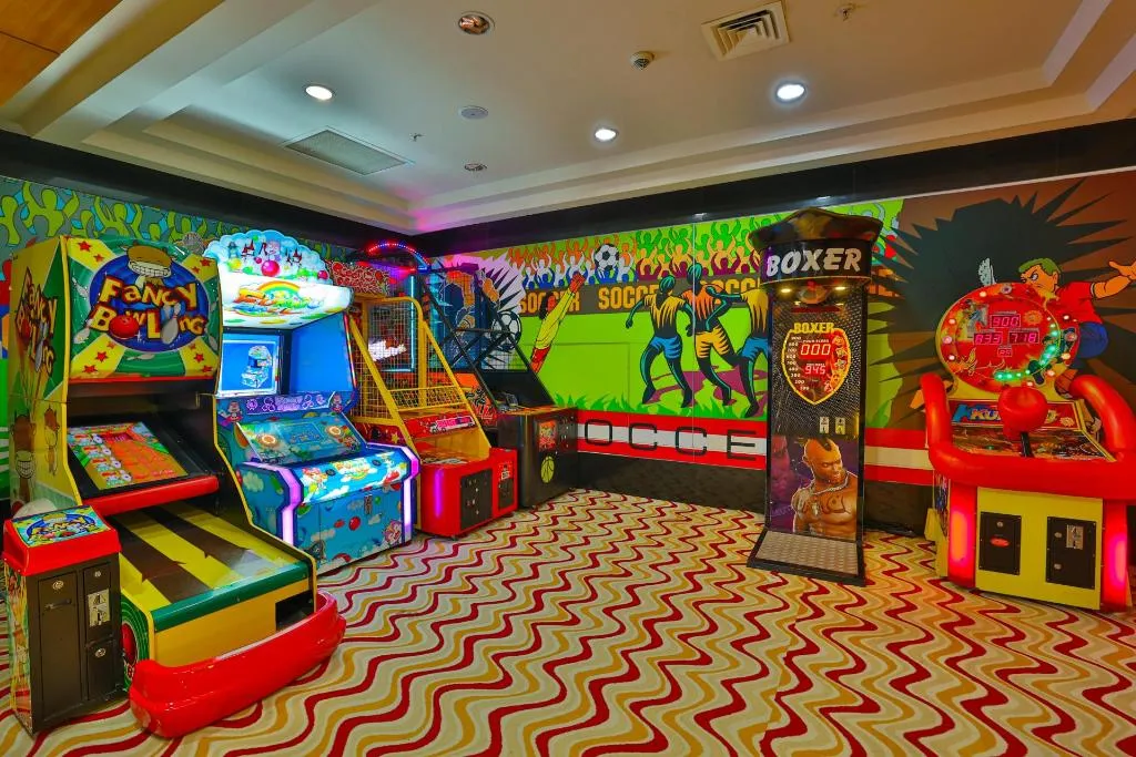 Sports and Entertainment, Crystal Family Comfort Collection, Antalya