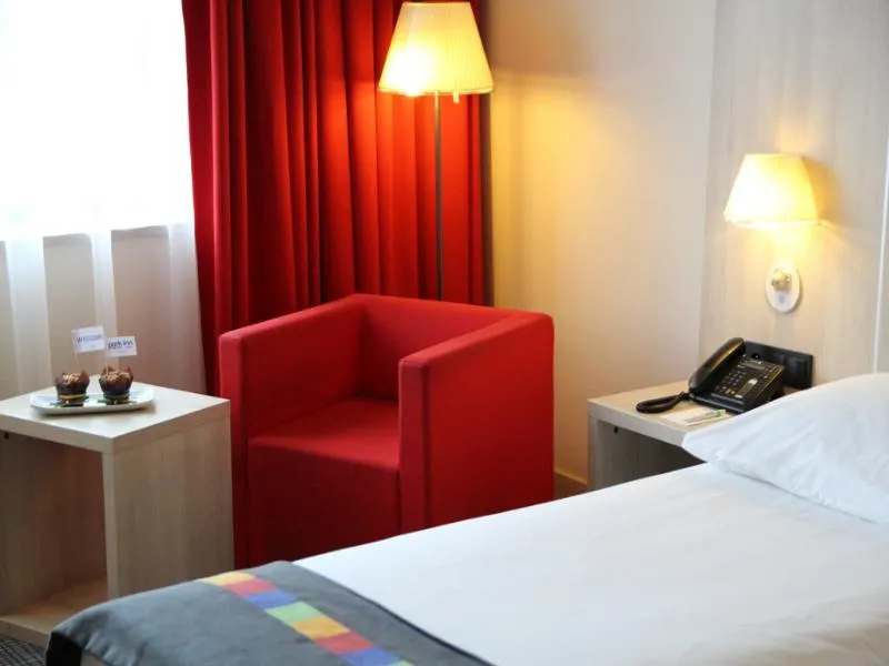 SINGLE STANDARD Room, Park Inn by Radisson Krakow, Krakow