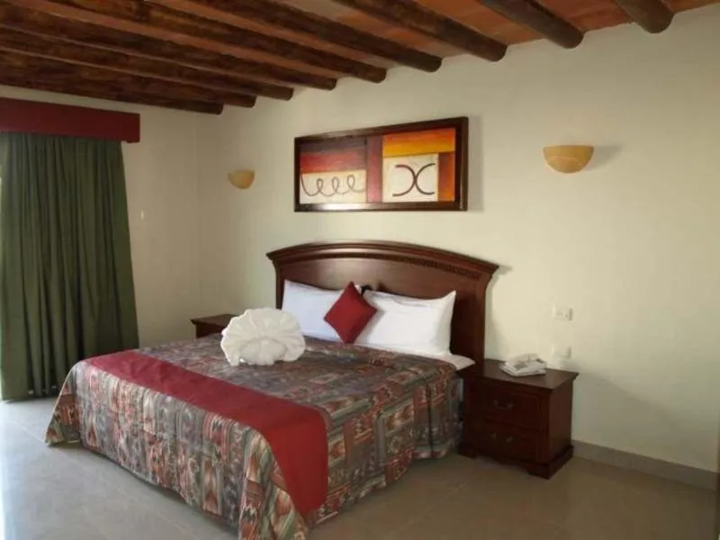 DOUBLE DELUXE WITH BALCONY Room, El Campanario, Playa Del Carmen